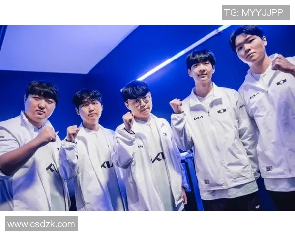 TES战队荣耀之路：从崛起到巅峰的艰辛历程与辉煌成就